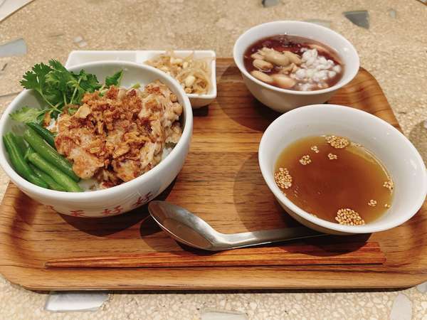 欲張り台湾ランチの画像