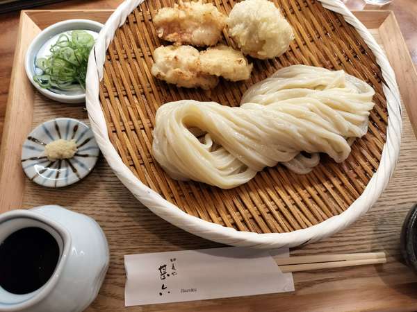 天ぷらも美味しいうどん屋さんの画像