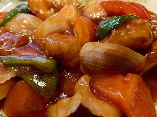 これぞ町中華　また食べたくなる酢豚定食の画像