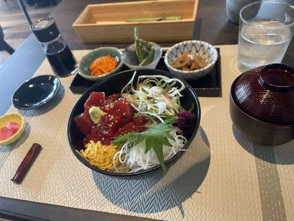 開放的なテラス　和食料理レストランHAKONIWAの画像