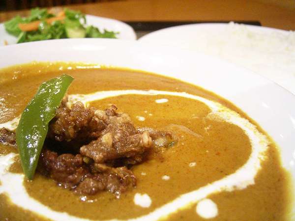 くじらカレーを食べた話（新宿）の画像