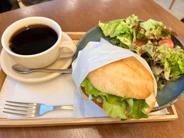 はるひ野駅近オシャレでヘルシーなカフェmukava