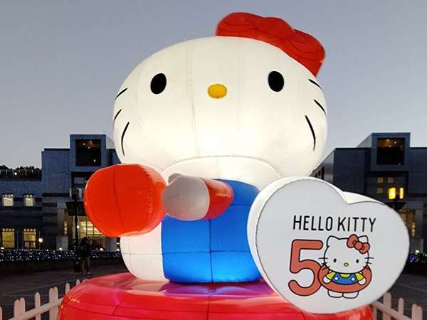 ハローキティのバルーンイルミ