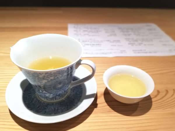 めくるめくお茶の世界の画像