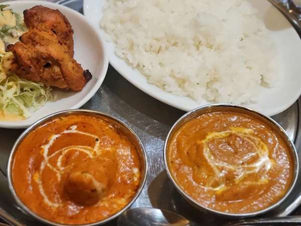 下北沢で食べられるインドカレーの画像