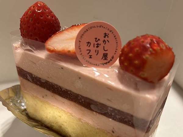 どれを買おうか悩んじゃう‥小さなケーキ屋さん