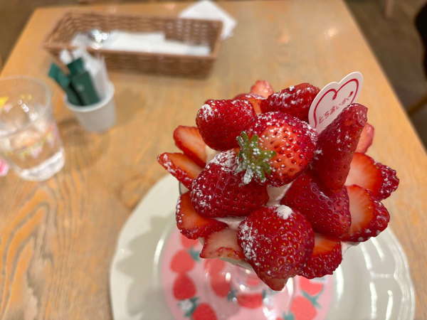 ご褒美パフェの画像