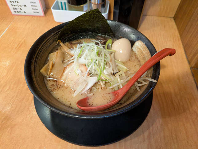 新宿で味噌ラーメン!