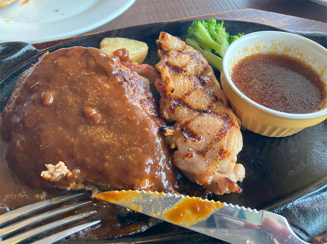 フォルクス座間店でランチ