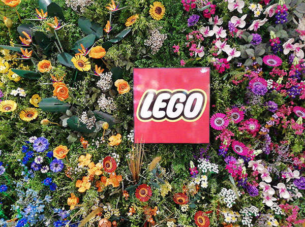 お手入れ不要のレゴのお花