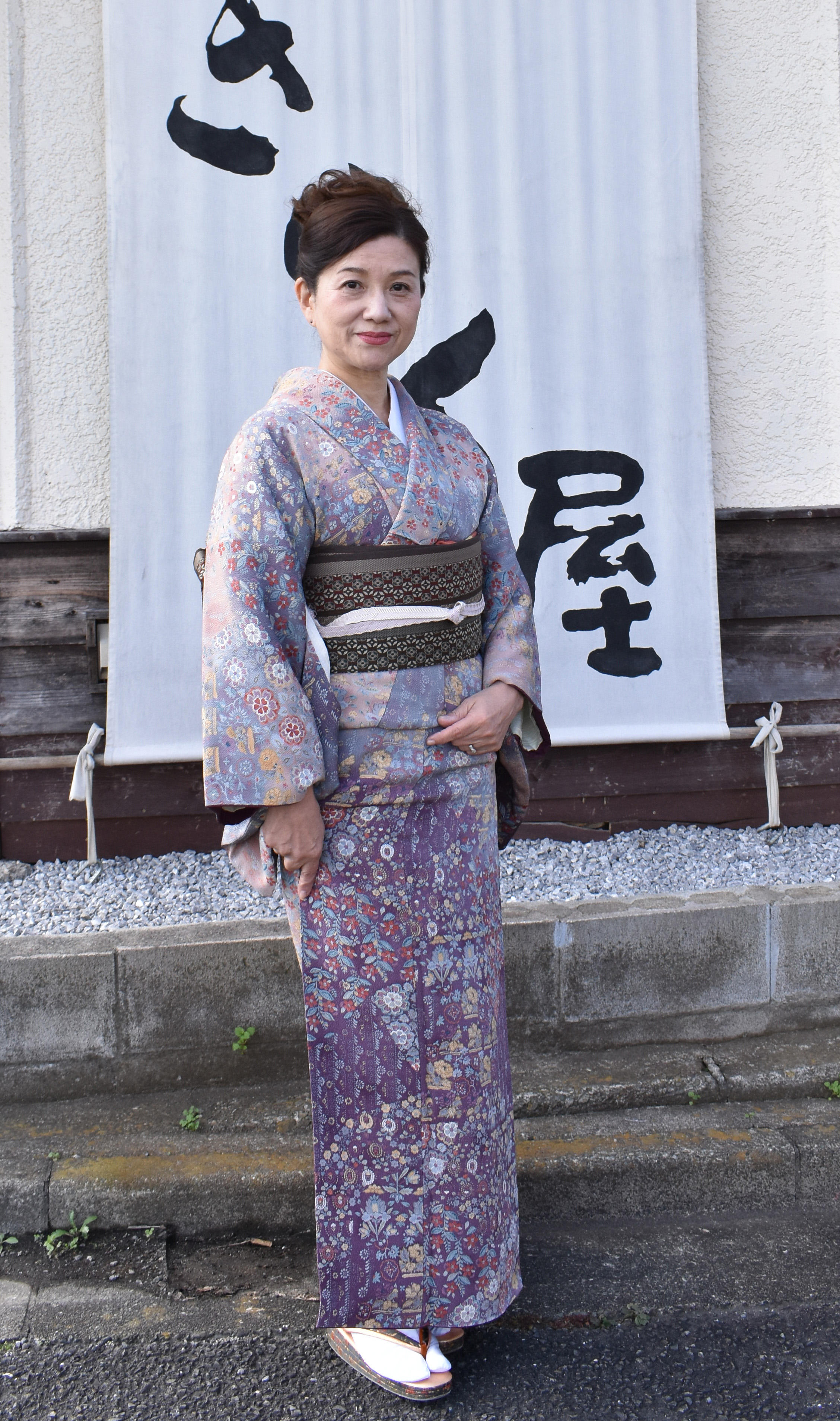 あっきー すのチル 服 着物 和服 楽天市場】【成人式 振袖 レンタル】RS1117 正絹 緑 薔薇の