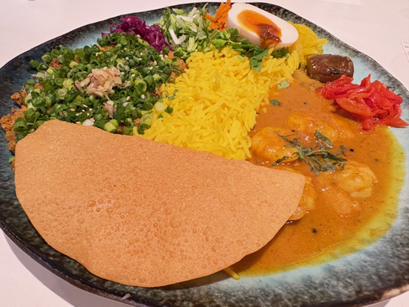 鶴川で無添加創作スパイスカレーを堪能！
