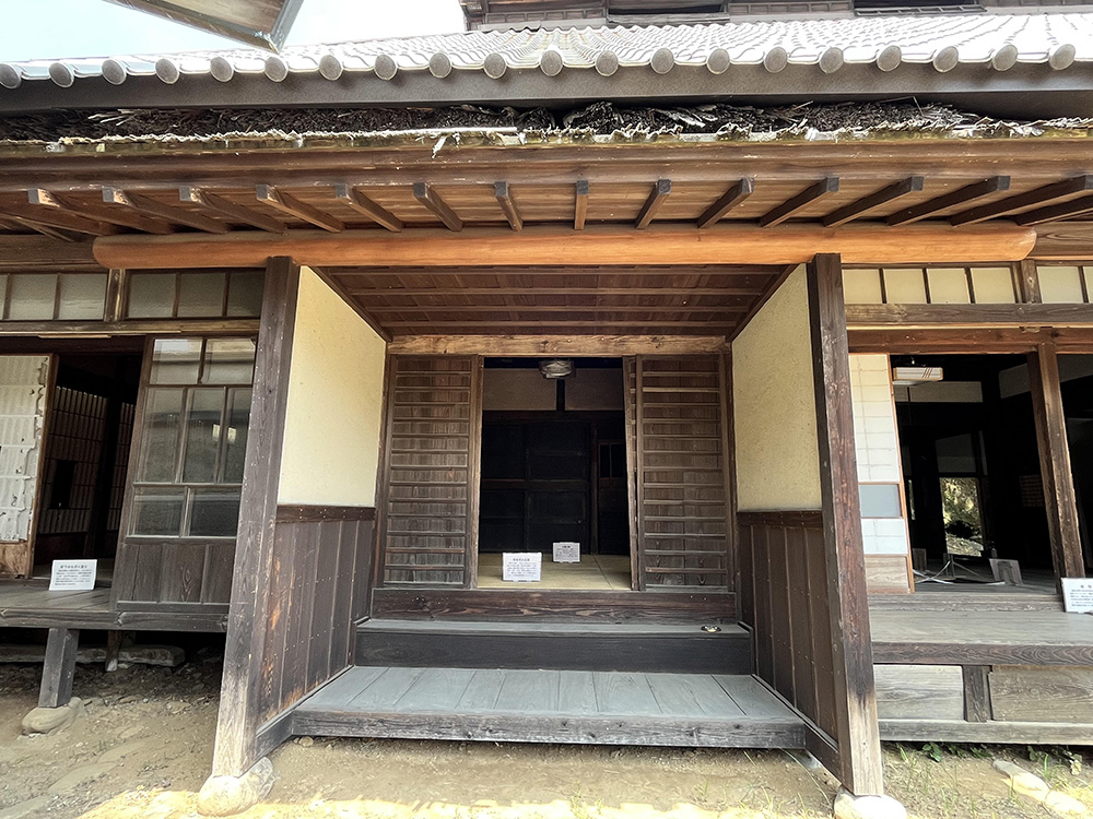 幕府の役人などを迎えるための立派な接客用玄関