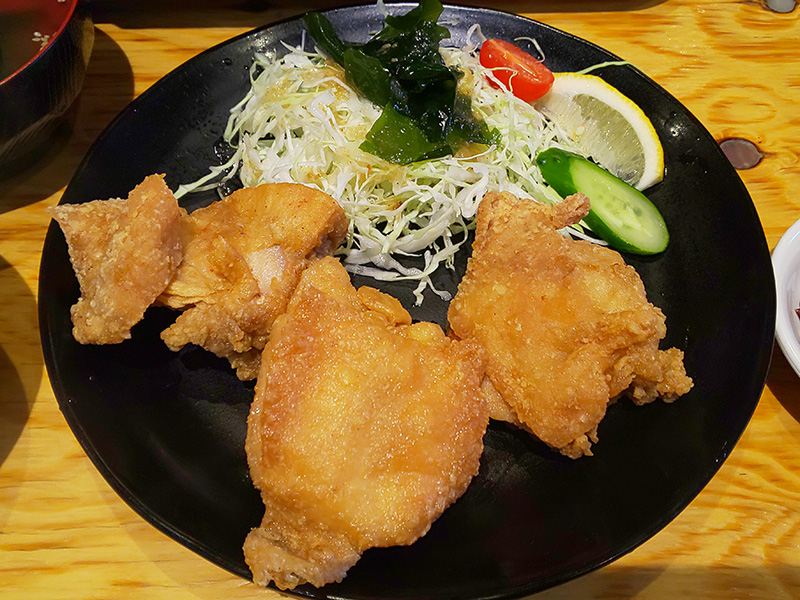 新鮮な種鶏や土佐はちきん地鶏も食べられる鶏料理の店