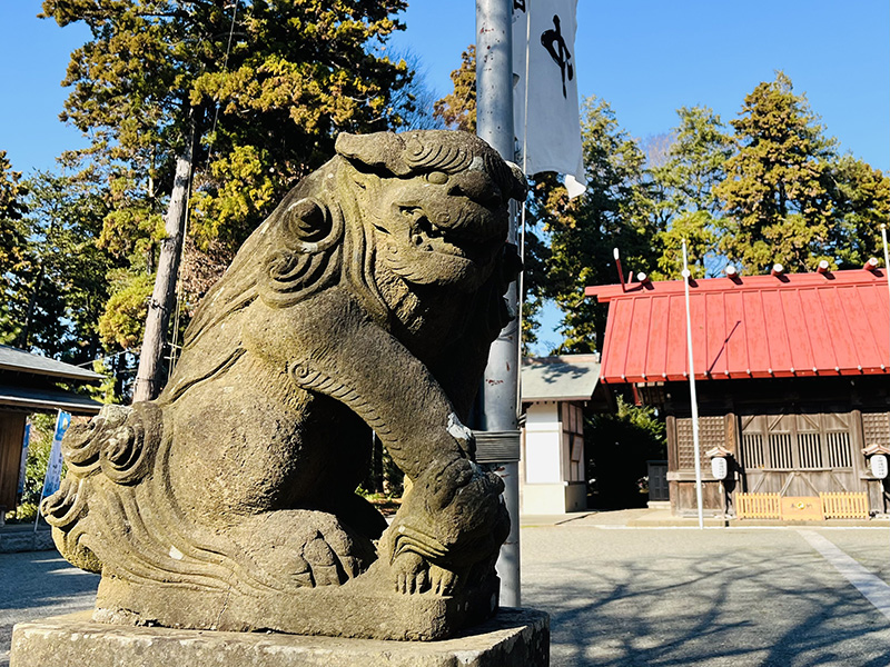 宇都母知神社の狛犬