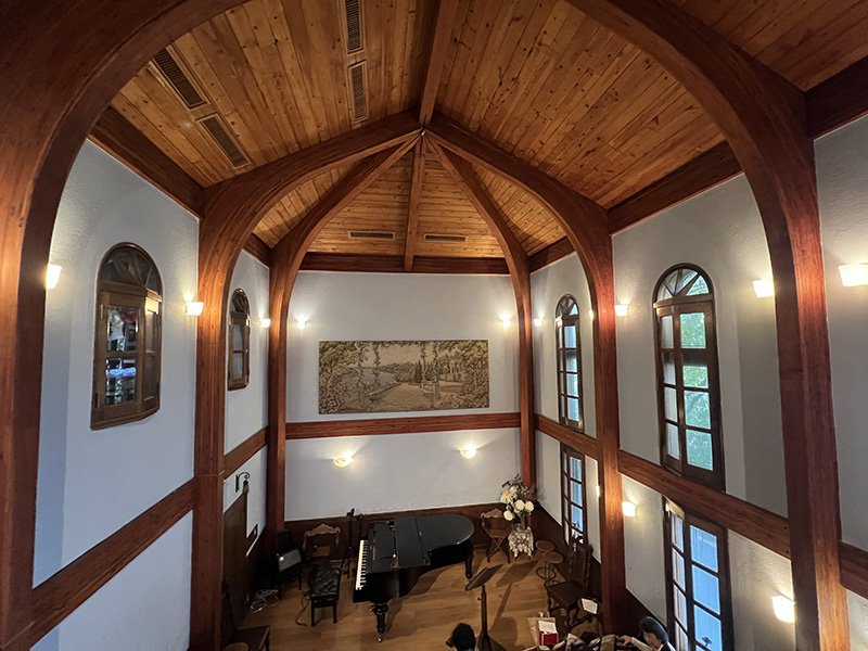 成城学園前の小さなコンサートホール