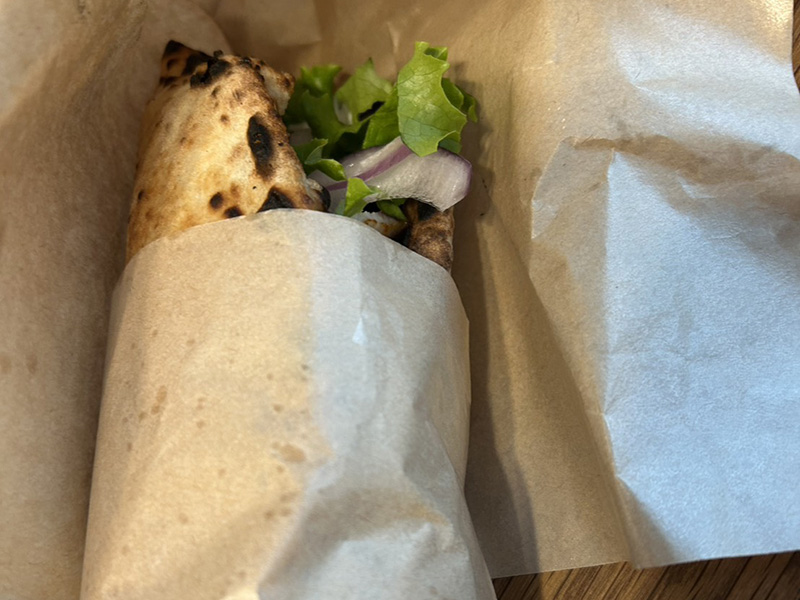 日本初!ピタバーガーとピザ専門店…ピタピザ！