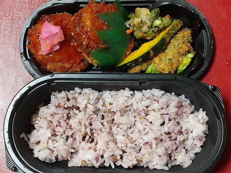 食卓を賑わせる美味しいお惣菜とお弁当