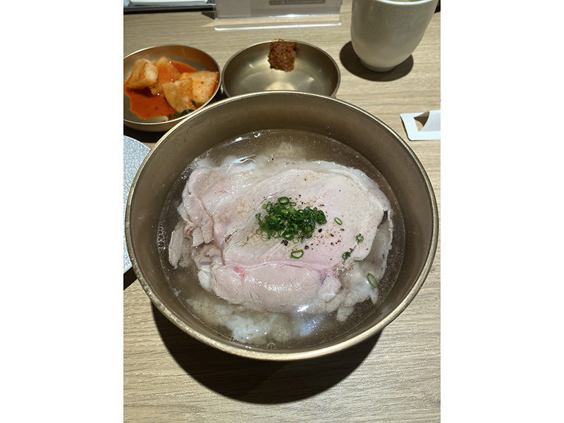 日本初上陸！ビブグルマン常連のデジコムタン専門店