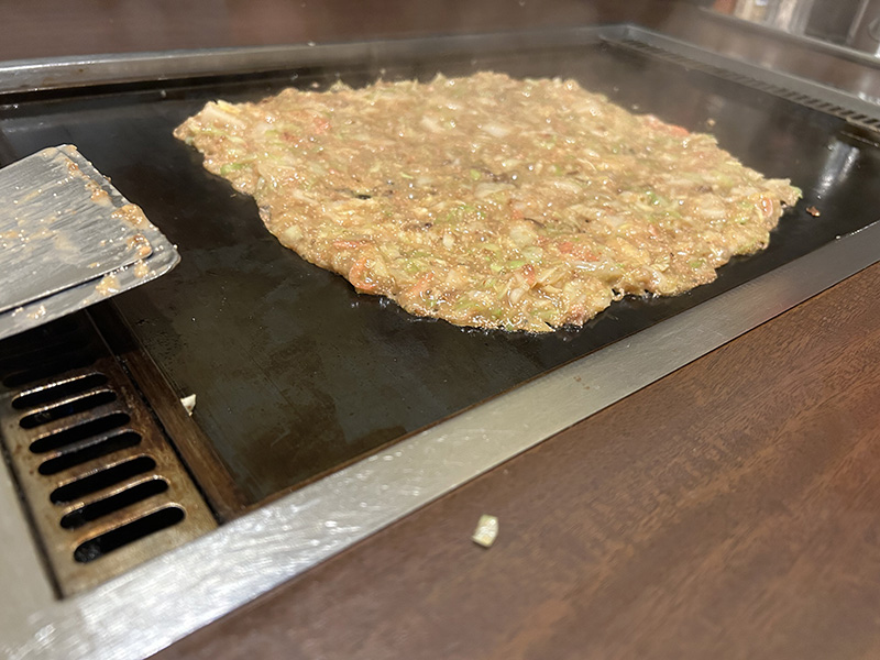 駅チカお好み焼き