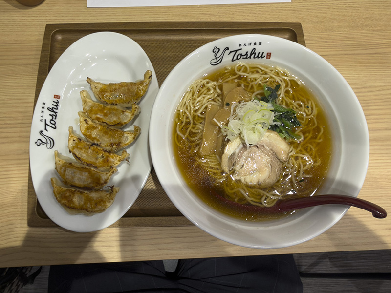 れんげ食堂Toshu鶴川店