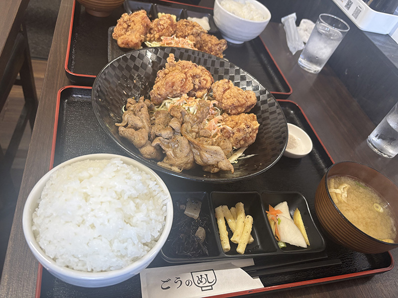 行列の定食屋さん