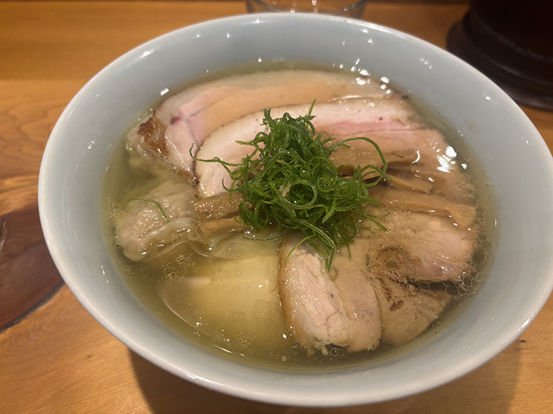大行列でも大満足のラーメン