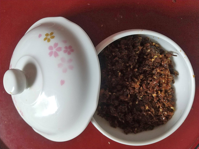 戦前から続く江戸の味「錦松梅」のふりかけ