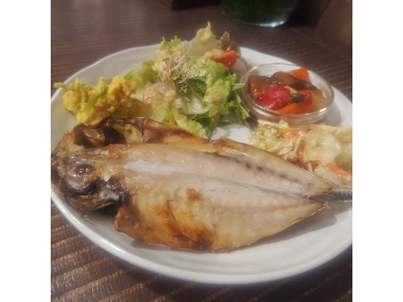 晴れ屋 ～おいしいごはんと暮らし〜