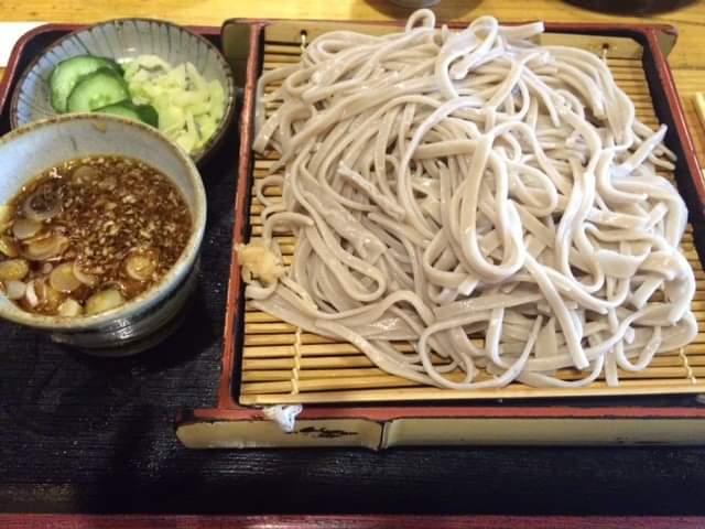 郷愁を誘う素朴な蕎麦の味